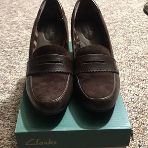Clarks leather shoe